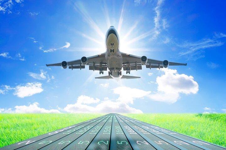 出発時のプライベート移動：ホーチミン市のホテルからタンソンニャット空港