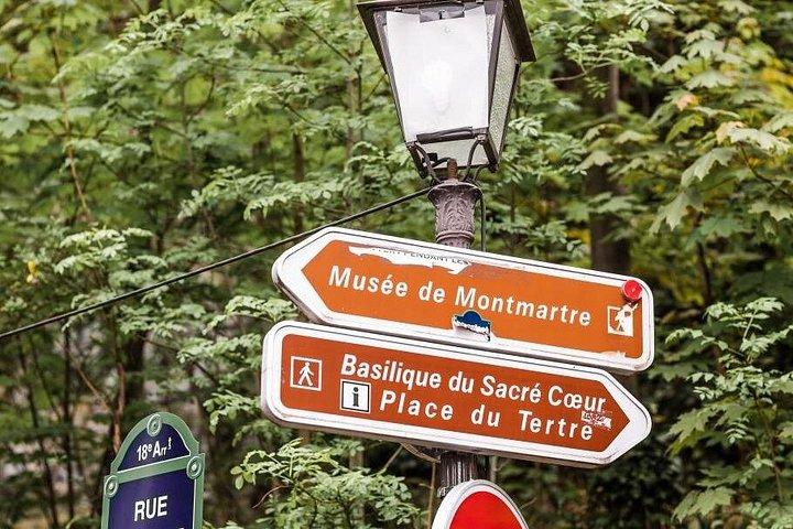 Montmartre Tour with a Local Guide: Private & 100% Personalized