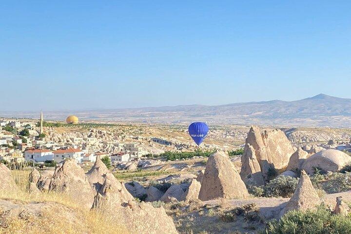 Cappadocia Luftballongflygning ( Cat Valley )