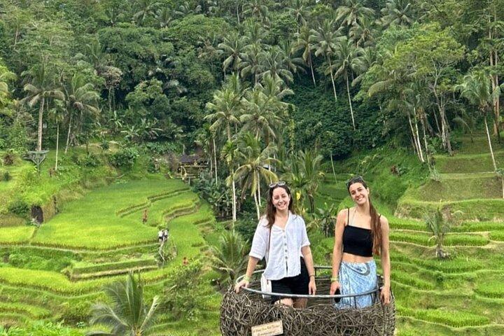 Bali Swing Hot Spring e Cascate Tour guidato privato