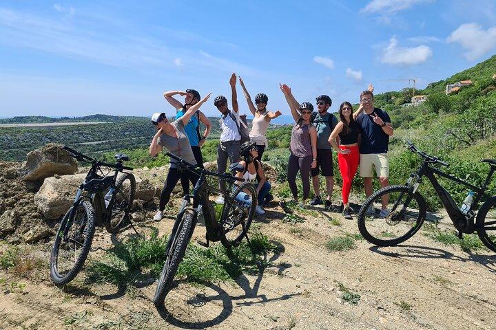E-cykeltur + gourmetlunch + vinprovning (liten grupp)