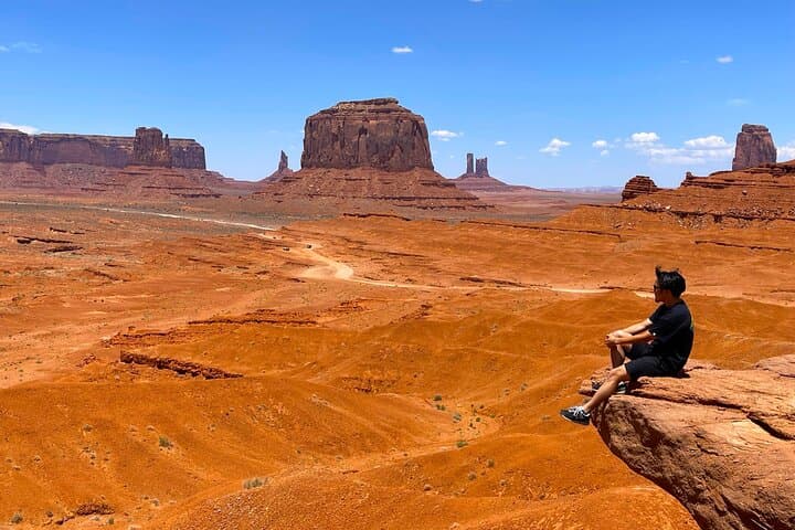 2-Day Grand Canyon, Antelope Canyon, Monument Valley and Sedona