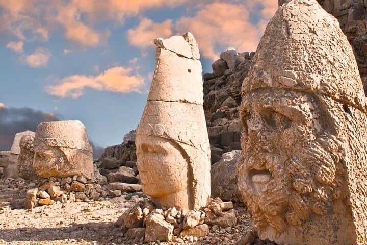 1 Night 2 Day Mount Nemrut Tour from Istanbul by Plane