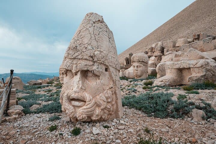 1 Night 2 Day Mount Nemrut Tour from Istanbul by Plane