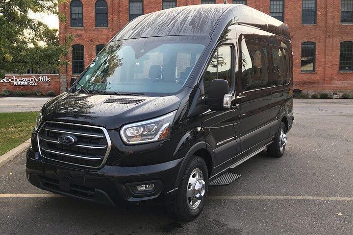 Trasferimento aeroportuale privato Sprinter JFK/LGA a New York andata e ritorno