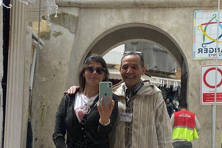 Tour privato a piedi di 3 ore -4 ore nella Medina di Tangeri e nei souk colorati