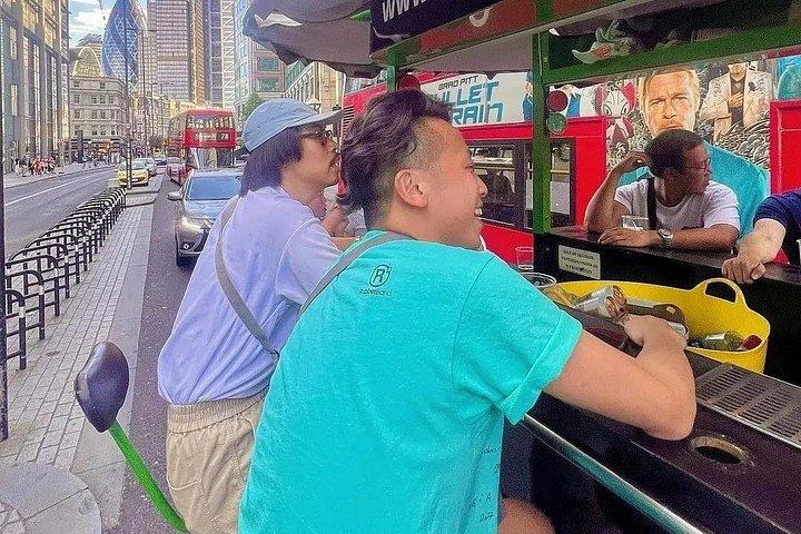 ロンドン ビールまたはプロセッコの自転車ツアー