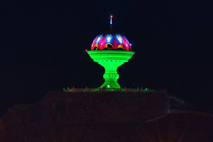Muscat by Night sightseeingtur