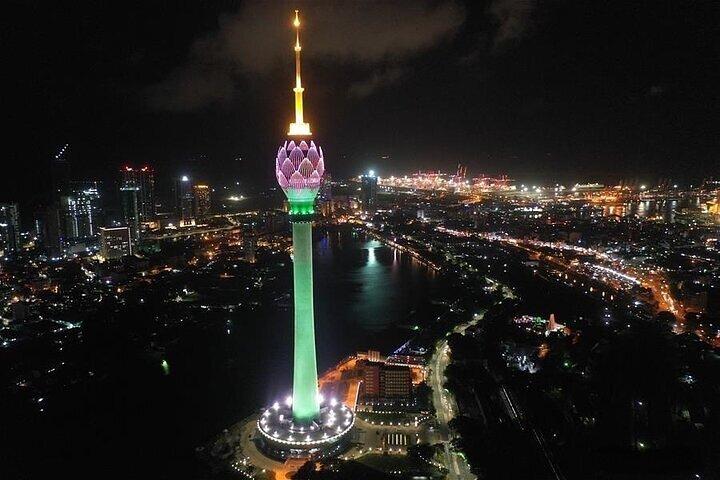 コロンボ シギリヤ キャンディとベントータの 7 日間のプライベート ツアー