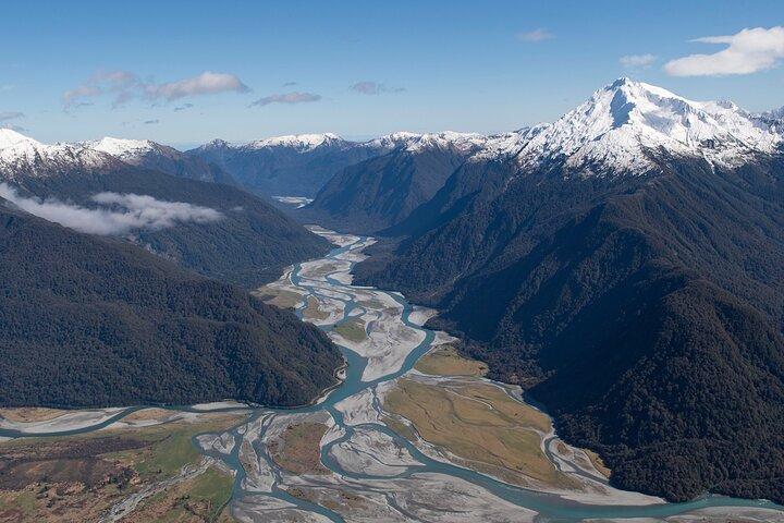 Mt Cook Scenic & Tasman Glacier Heli Hike