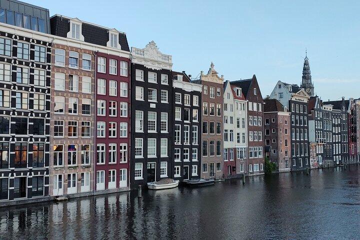 Tour privato di un'intera giornata ad Amsterdam e in campagna in auto di lusso