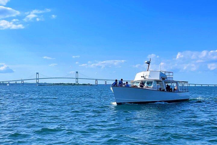 Morgon Mimosa Cruise med Gansett Cruises i Newport, RI