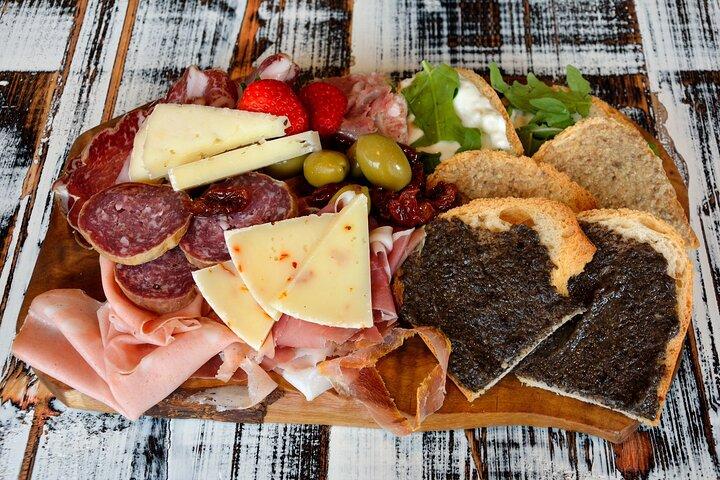 ルッカの究極のフードツアー： Do Eat Betterによる完全トスカーナ式食事
