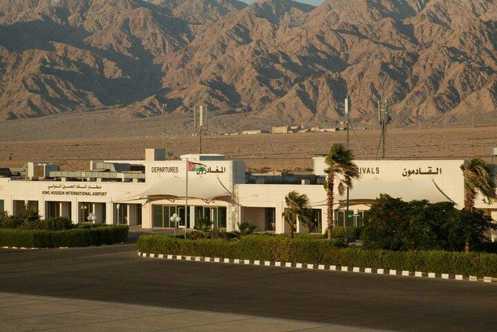 Transferência privada de Aqaba ou Aeroporto de Aqaba para o Mar Morto
