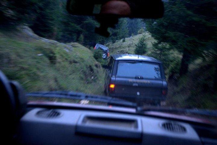 コスドでの 4x4 車による 2 日間のプライベート ワイルドライフ ウォッチング エクスカーション