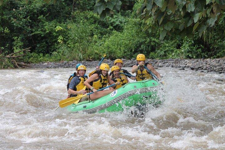 Sarapiqui rafting con fattoria biologica