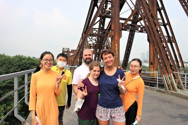 Tour in moto di Hanoi con pilota femminile