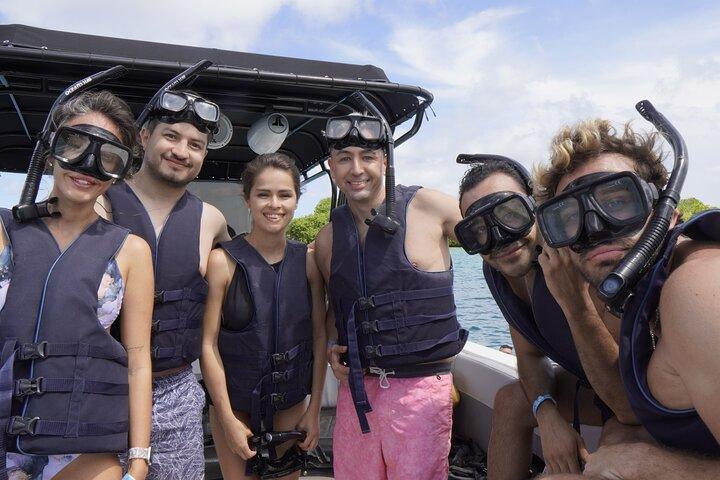 Excursion en hors-bord dans les 5 îles de Carthagène et des îles Rosario