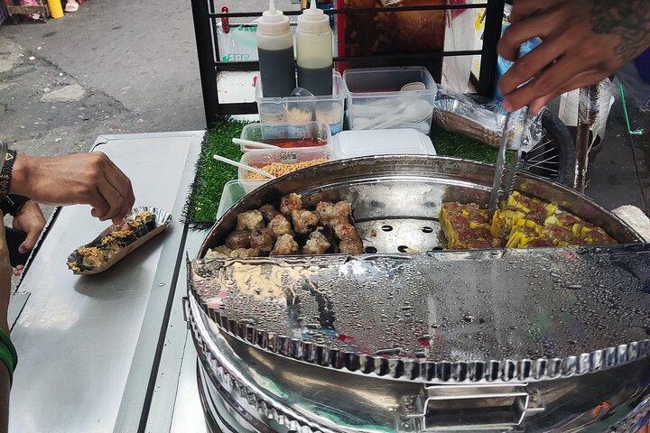 Spedizione culinaria di Manila: il tour gastronomico e del mercato definitivo