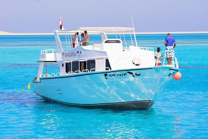 Kleine Gruppe zum Dolphin House und Banana Boat Fun von Hurghada