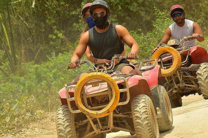 ATV incrível com tirolesa e nadar no Cenote com transporte redondo