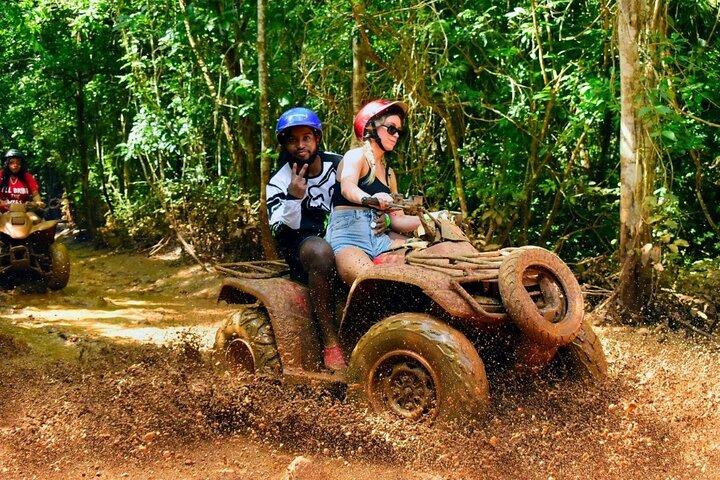 ATV incrível com tirolesa e nadar no Cenote com transporte redondo