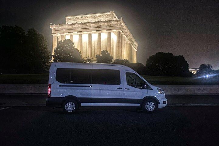 3-Hour Small Group Memorial Tour in Washington, D.C.