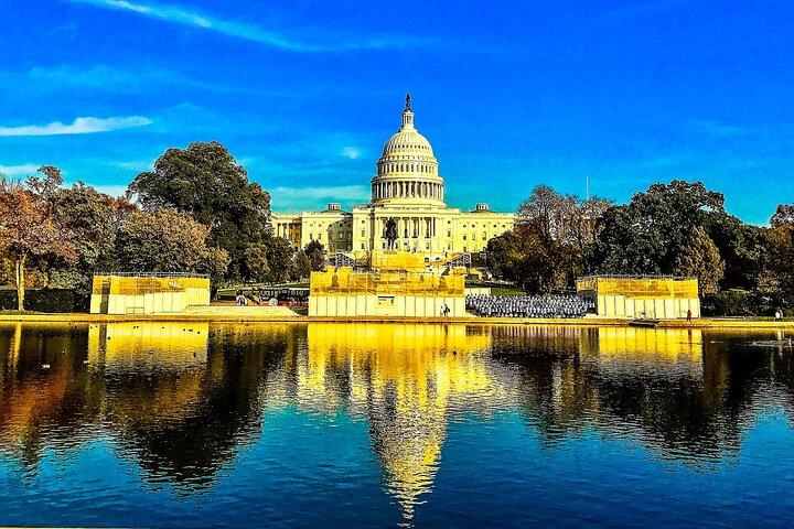 3-Hour Small Group Memorial Tour in Washington, D.C.