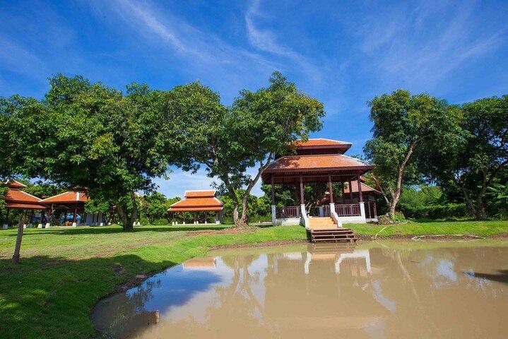 Morgenmadlavningskursus i traditionel pavillon med smuk have - Chiang Mai