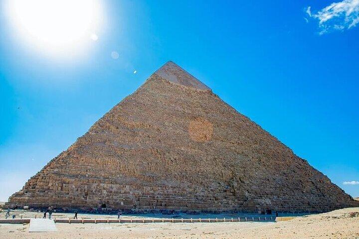 Layover Pyramids,The Egyptian Museum,Khan Khalili Bazaar And Nile Dinner Cruise