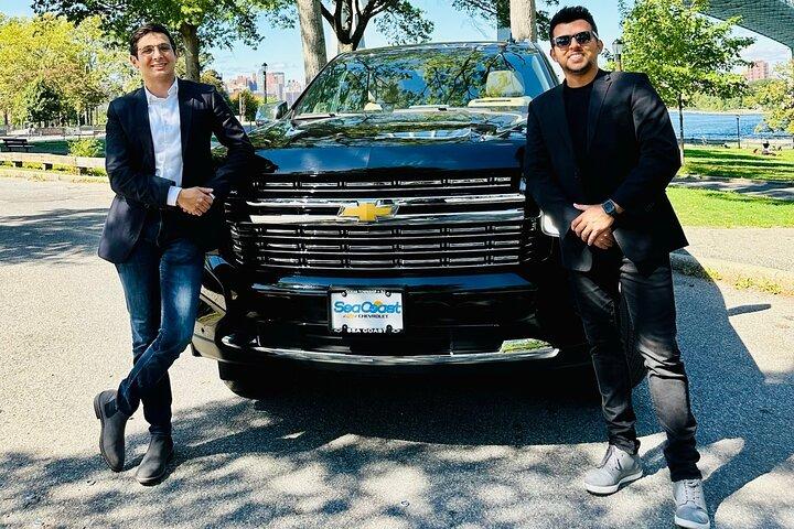 Transferência privada em SUV preto para ou de JFK, LGA, EWR