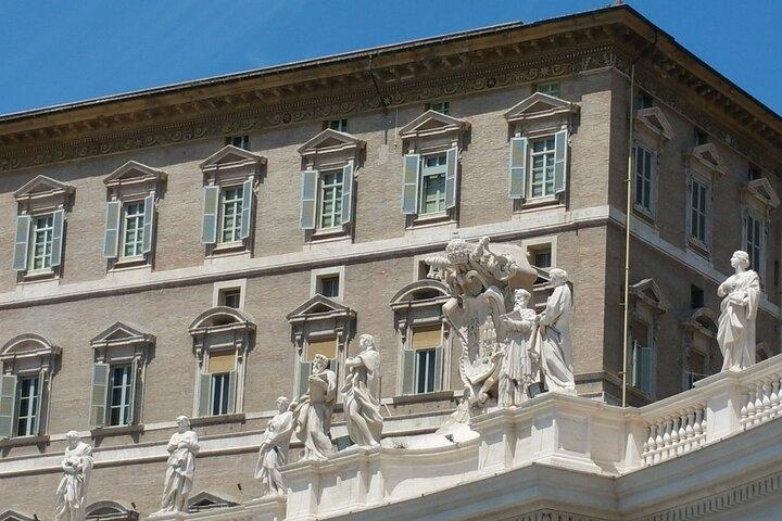 Expert Guided Tour of St. Peter's Basilica in the Vatican