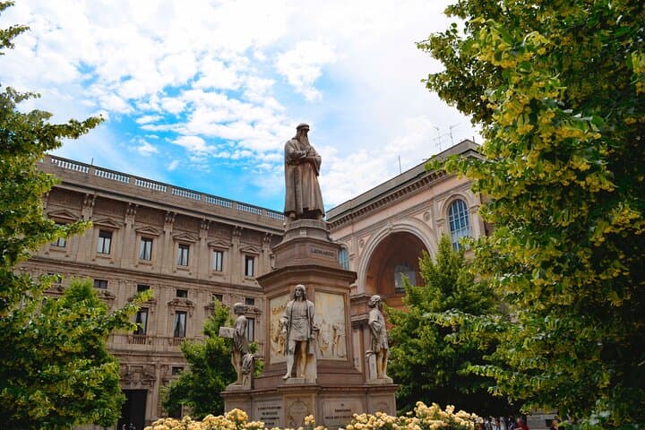 Leonardo da Vinci Private Tour in Milan Old Town