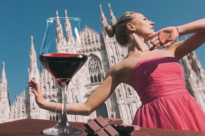 Tour privado de cata de vinos en Milán con un experto en vinos