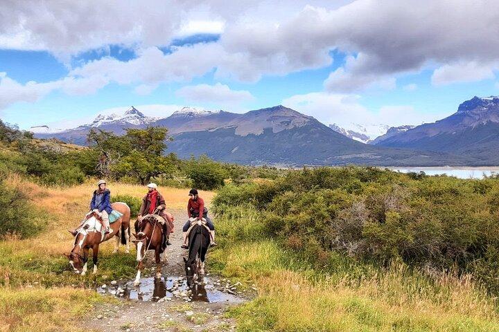 Patagonian Ranch: Nibepo Aike-Abenteuer mit Reiten
