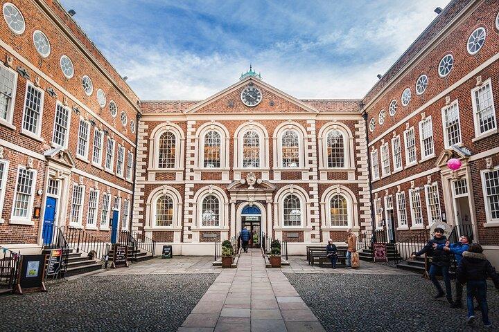 Liverpool Ghost Hunt: Paranormal Detective Self-Guided Game