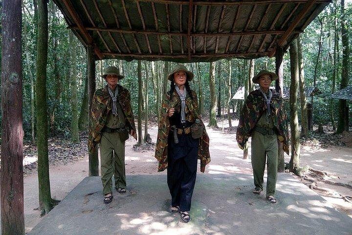 Cu Chi Tunnels - Bến Dược - Small Group