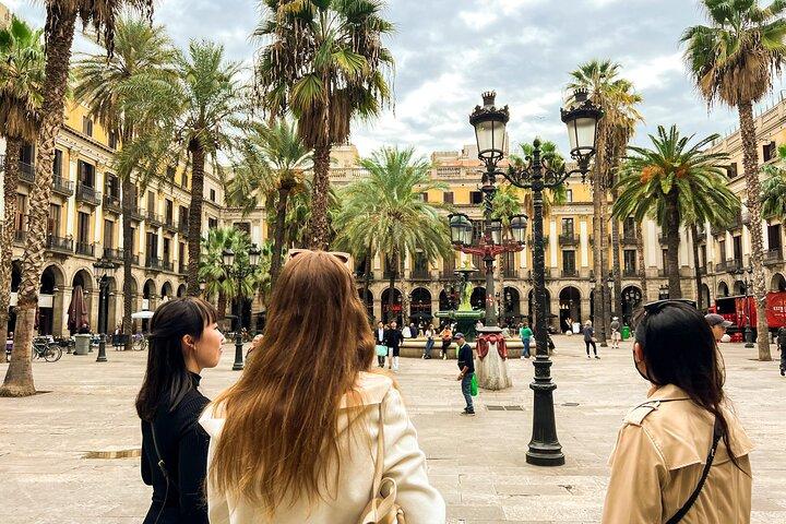 バルセロナすべてに含まれる:サグラダ、グエル公園、モンジュイック＆ゴシック