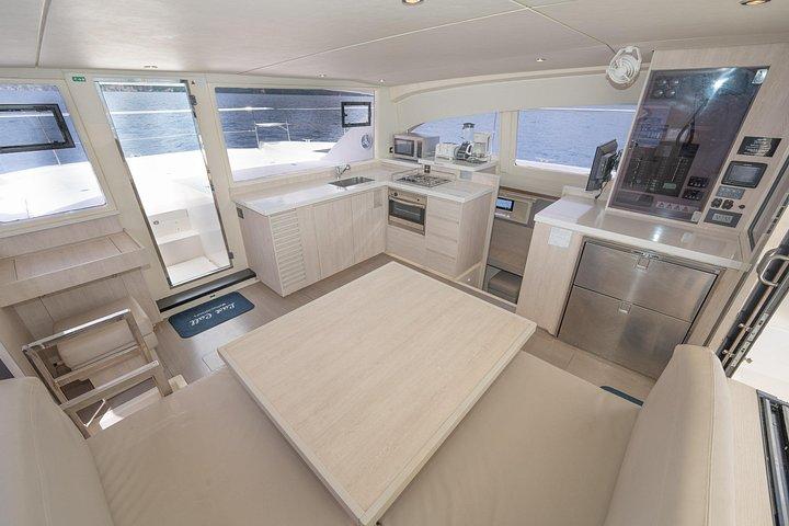 Private Full-Day Catamaran Martinique Trip