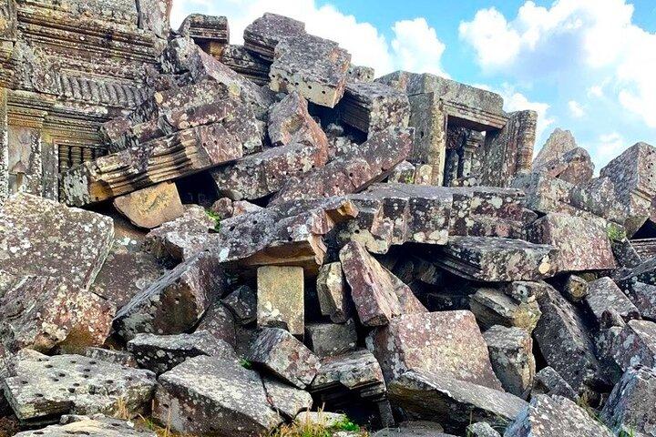 Preah Vihear、Beng Mealea&Koh Kerを探索－12時間のプライベートカーツアー
