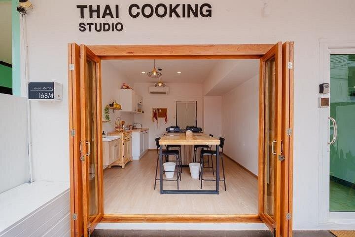 Unique Thai Cooking Experience in Patong with Chef Care