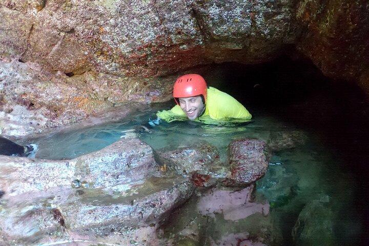 Coasteering d'une demi-journée à Newquay Cornwall