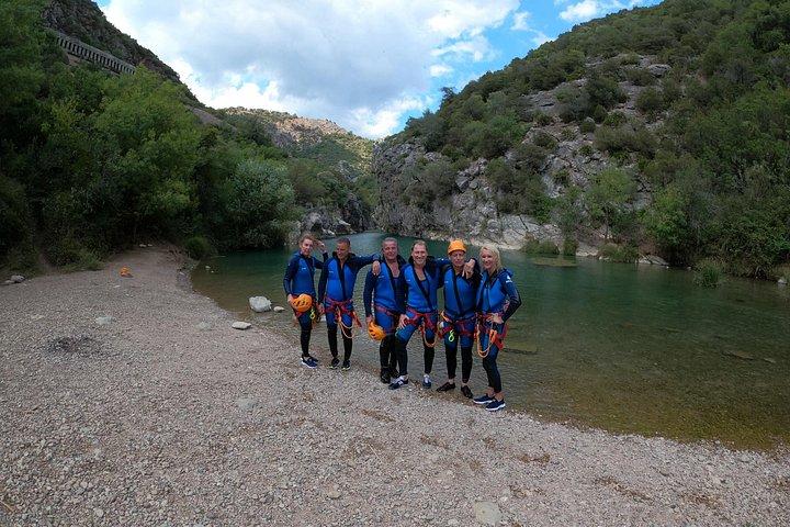 Private canyoning adventure in the Buitreras Canyon