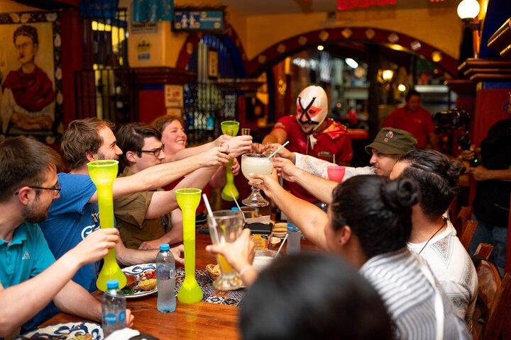 Lucha Libre, Tacos, Margaritas, Tequila og Night Market Tour