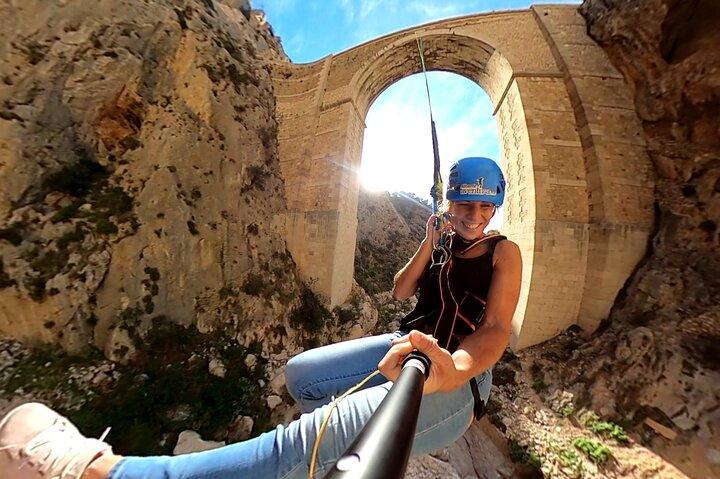 Experiencia de Salto de Puente en el Mascarat, Altea