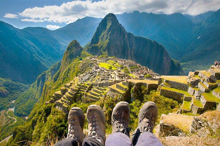 Tradicional Cusco 4 dias: cidade, Vale Sagrado, Machu Picchu e Montanha Arco-Íris