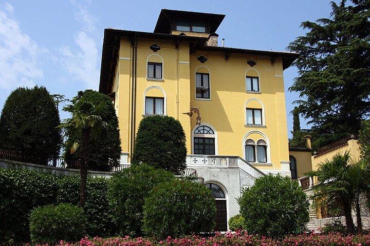 Visite privée à pied à Sirmione Heritage & Castle