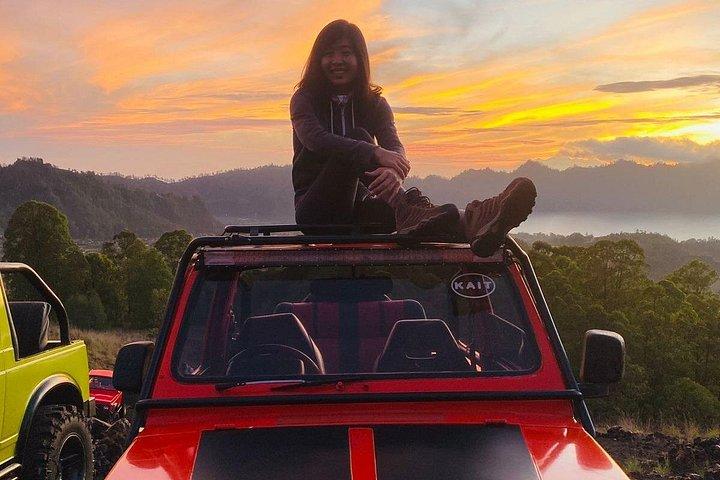 サンライズ・ジープ・アドベンチャー・アット・バトゥール火山プライベートガイドツアー