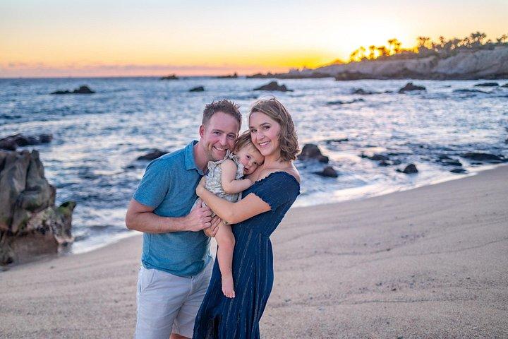 Private Los Cabos Sunset Beach Photo Session