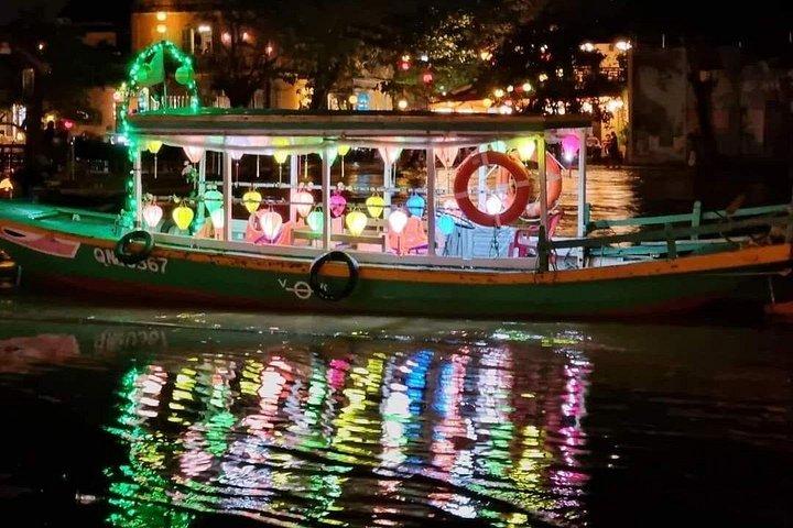 ミー ソン ホーリーランド - 本格的なランチ - ホイアン市内とリバーボート ライド